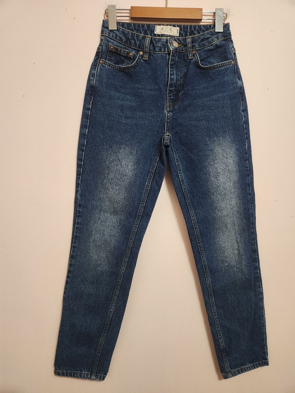 We The Free Size 24 High Rise Straight Leg Mom Jeans Retro 90s Grunge Y2K Denim